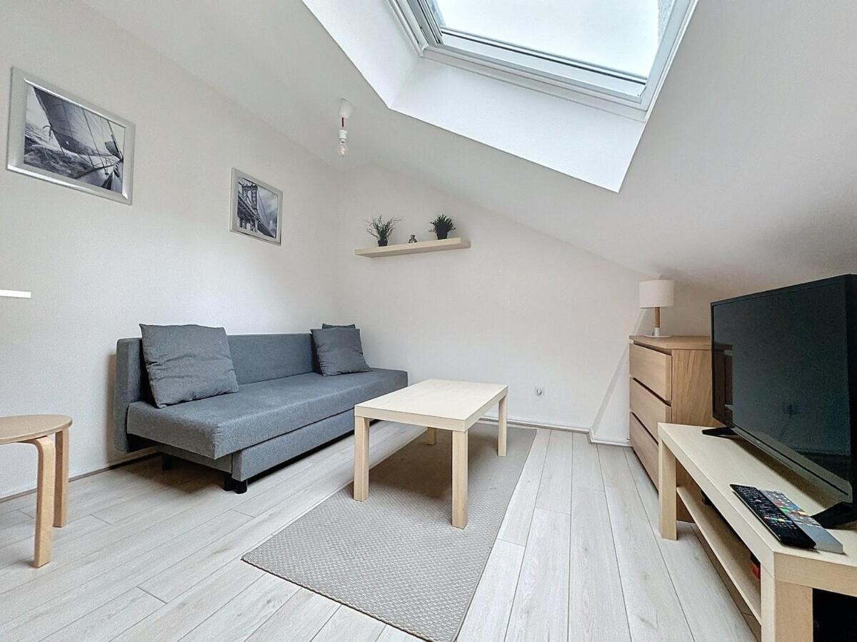 Le Nid De Reims Apartment ภายนอก รูปภาพ